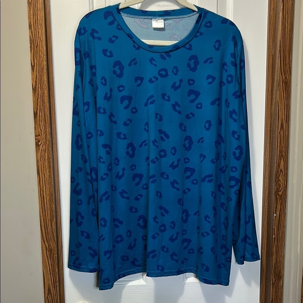 Essentials Blue Leopard Print Long Sleeve Tee